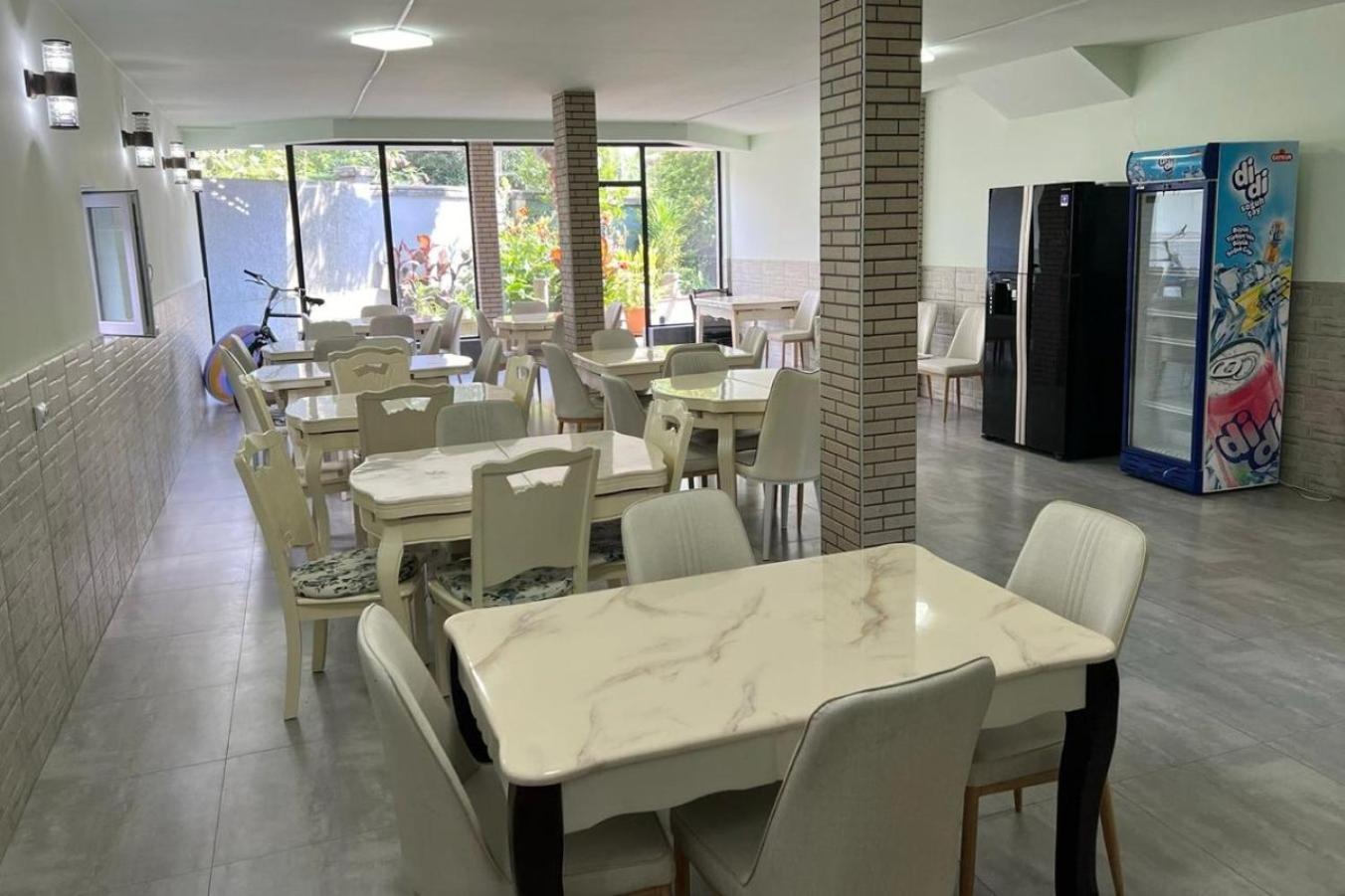 גוניו Hotel Ararat מראה חיצוני תמונה